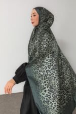 Kristal Şal-Leopar Desen - Görsel 3