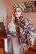 Ross Kraşli Şal-Sarmaşık Güller - Görsel 5