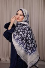 Flora Desen Soft Şal - Lacivert - Görsel 2