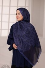 Nevra Desen Soft Şal - Lacivert - Görsel 4