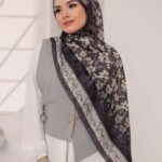 Flora Desen Soft Şal - Siyah