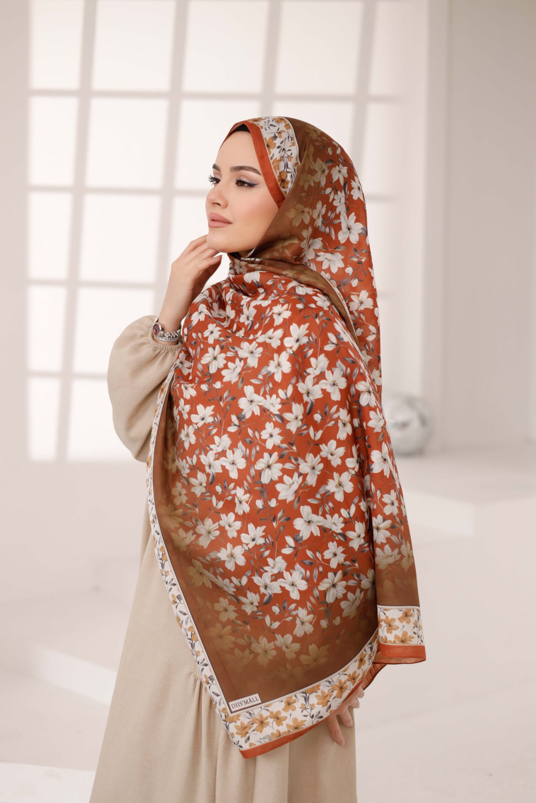 IMG_9332 Flora Desen Soft Şal - Kiremit - Görsel 1